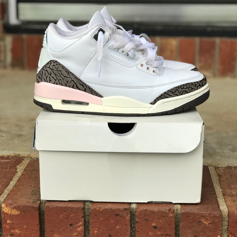 Air Jordan 3 Retro Neapolitan W Size 8.5